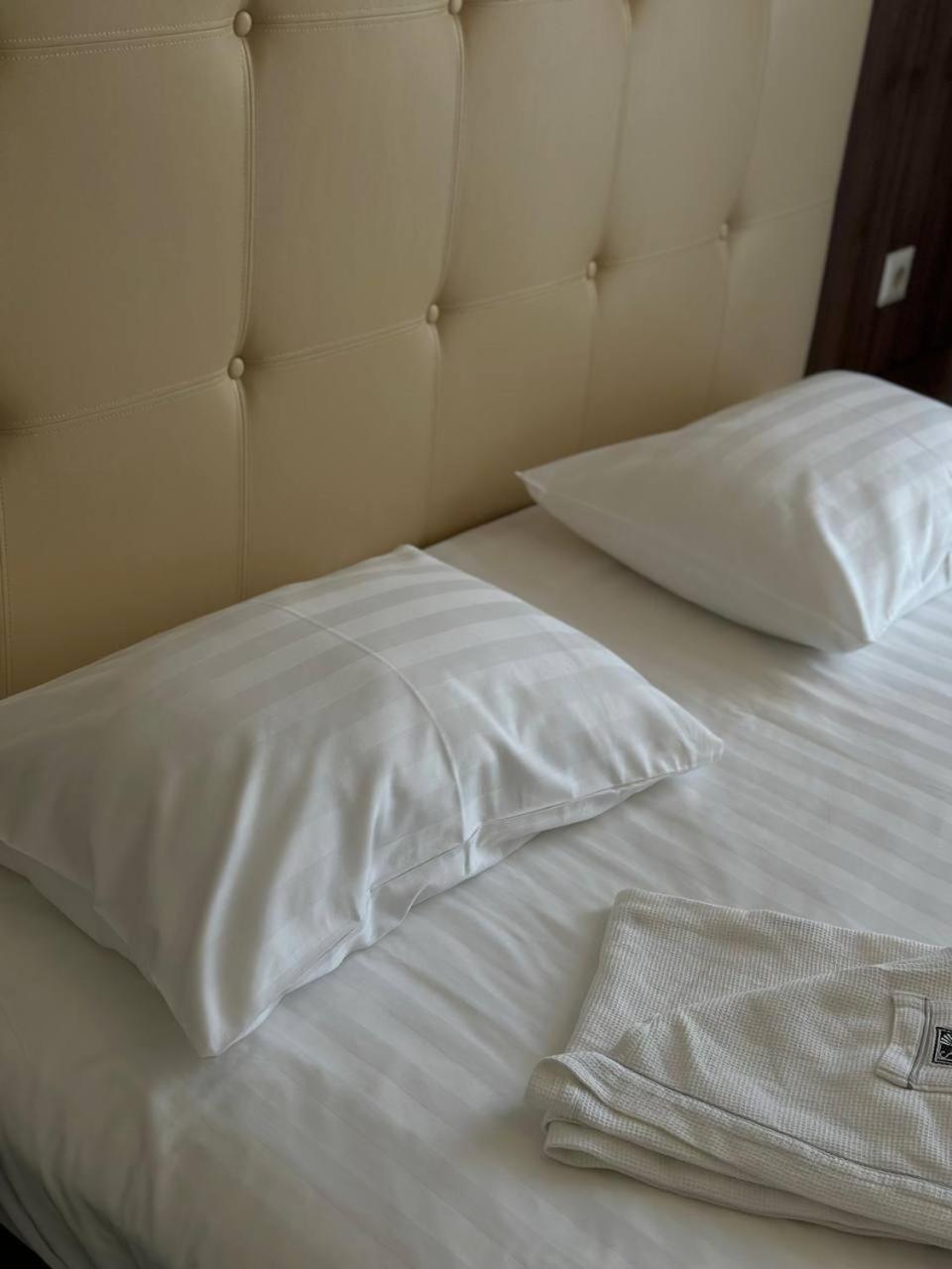 Sun Rise Inn Karaganda Exterior photo
